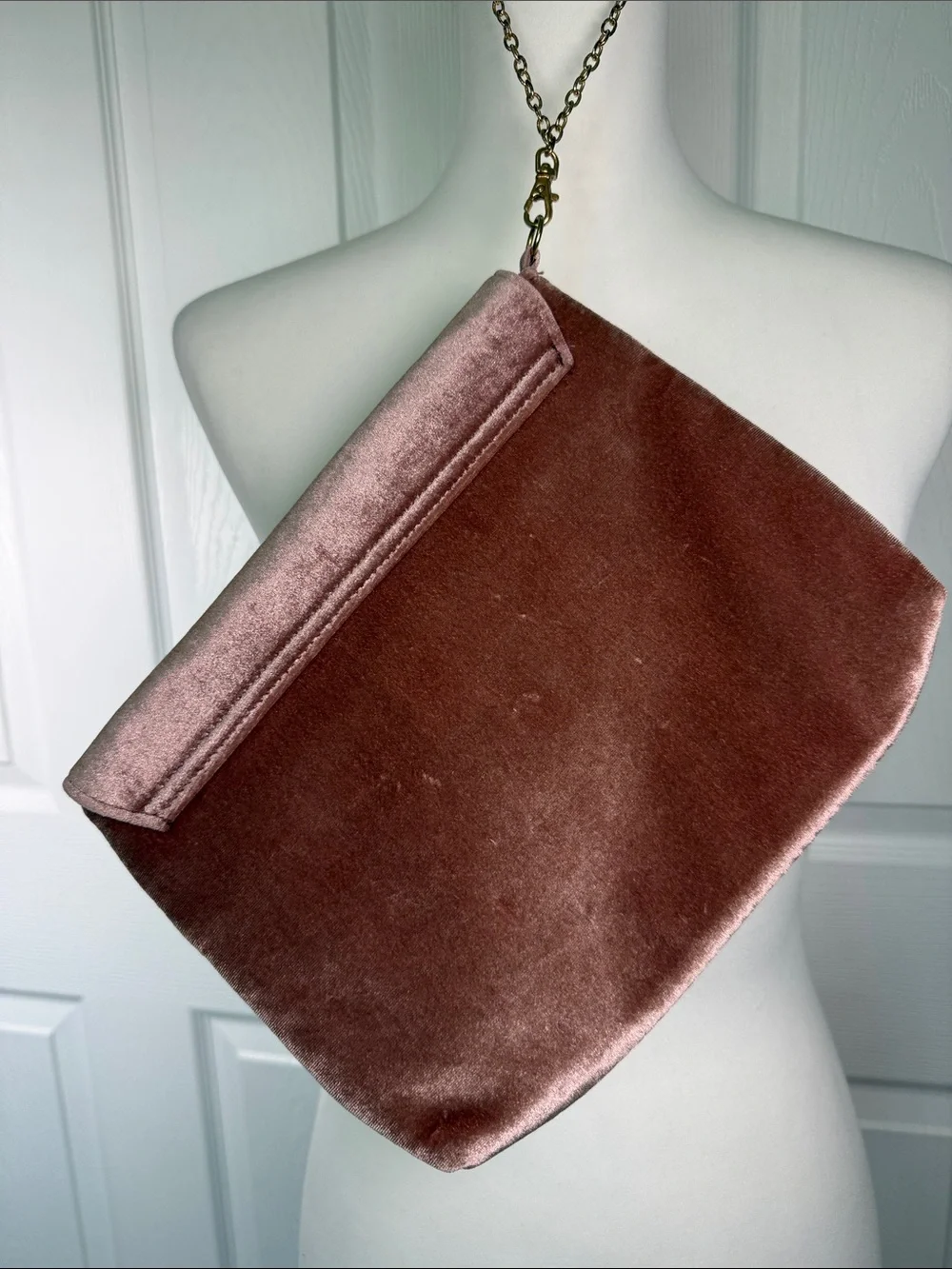 Boho Metallic Pink Clutch Purse Tassel Wristlet Festival Y2K Glam Evening Bag🌸